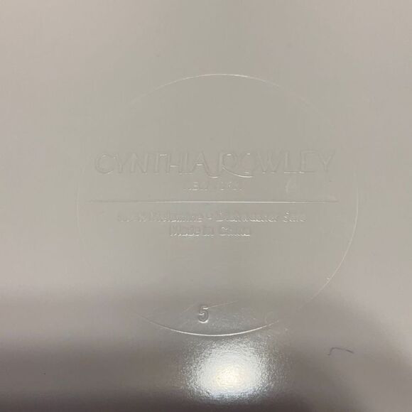 Pair of Cynthia Rowley Whale Appetizer /Trinket Plates, Melamine. Organize!!! - Picture 3 of 8